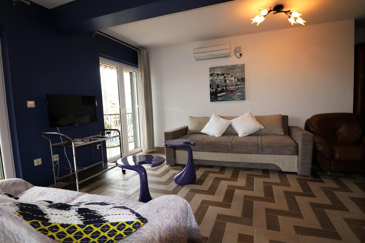 Malinska Center Apartment 외부 사진