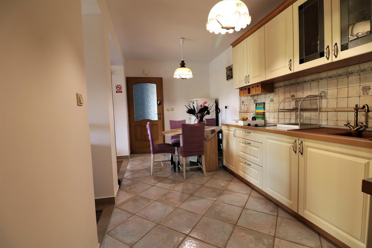 Malinska Center Apartment 외부 사진