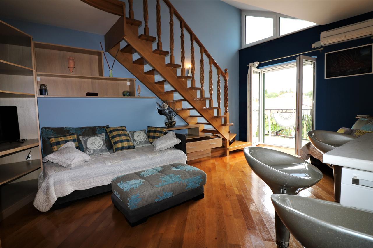 Malinska Center Apartment 외부 사진