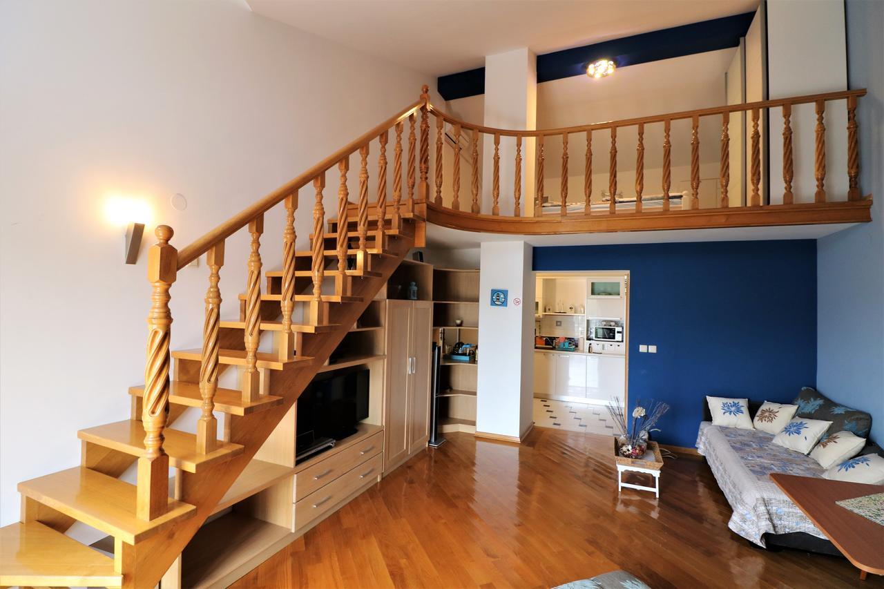 Malinska Center Apartment 외부 사진