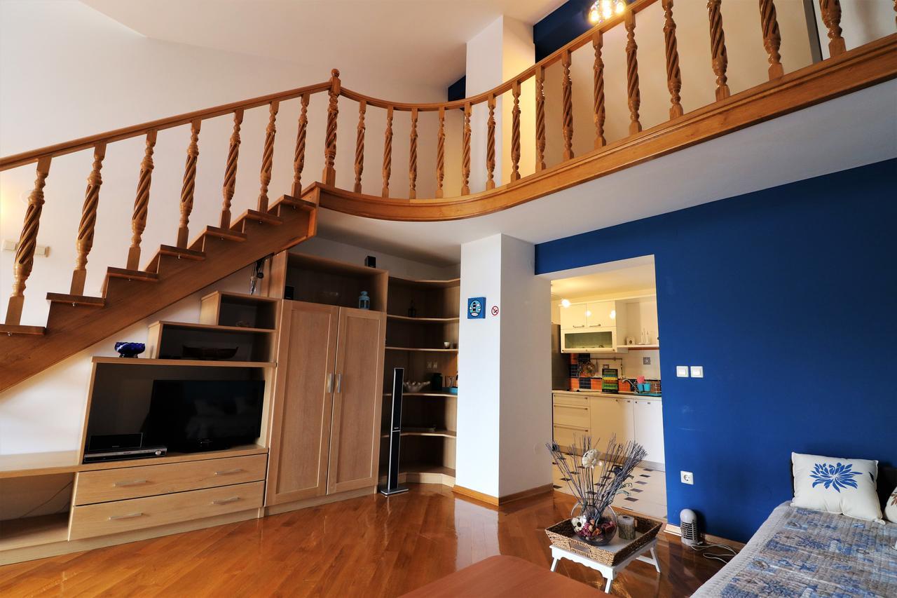 Malinska Center Apartment 외부 사진